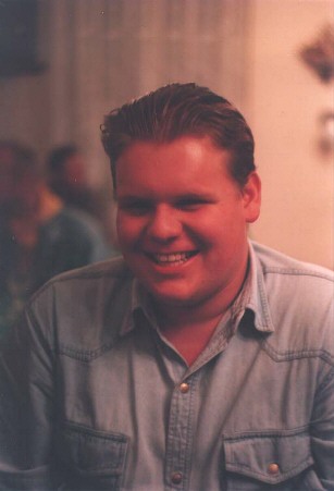 mulder2.jpg (27721 bytes)