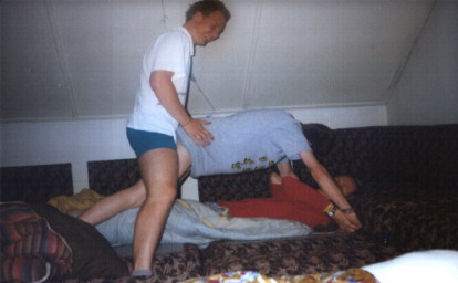 sex.jpg (26609 bytes)